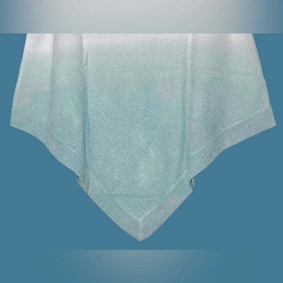 NWT Barefoot Dreams CozyChic Ultra Lite® Ocean Breeze Poncho Ombré Waterfall, OS - Picture 7 of 13